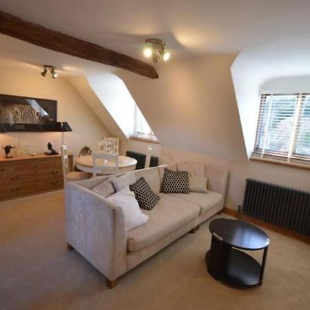 Ferienwohnung The Old Manor Coach House Cirencester Exterior foto